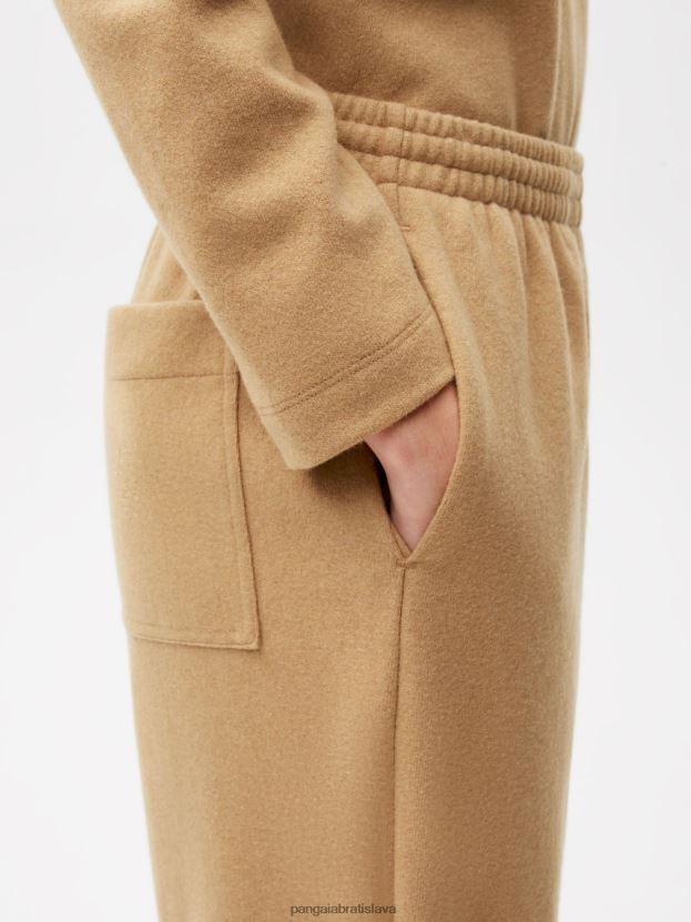 voľné nohavice z recyklovaného vlneného džerseja ženy NXTFX6362 ťava Pangaia oblečenie